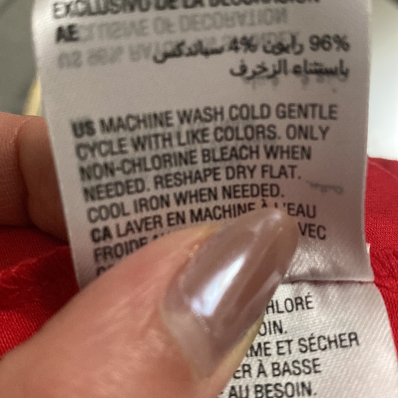 Alfani red essential tee. BNWT - Picture 7 of 7